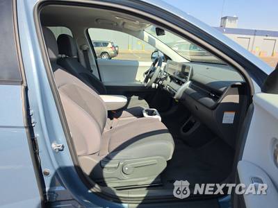 2024 Hyundai IONIQ 5 SE - zdjęcie 8 z 24 - miniatura