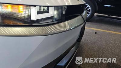 2024 Hyundai IONIQ 5 Limited - zdjęcie 26 z 27 - miniatura