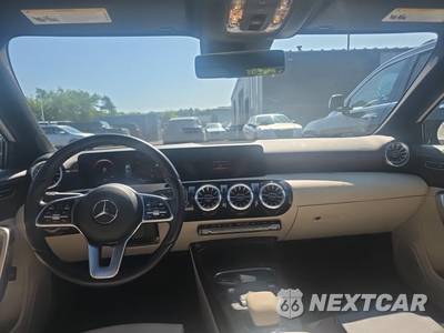 2022 Mercedes-Benz A 220 4MATIC - zdjęcie 14 z 23 - miniatura