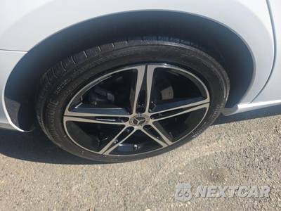 2022 Mercedes-Benz A 220 4MATIC - zdjęcie 10 z 23 - miniatura