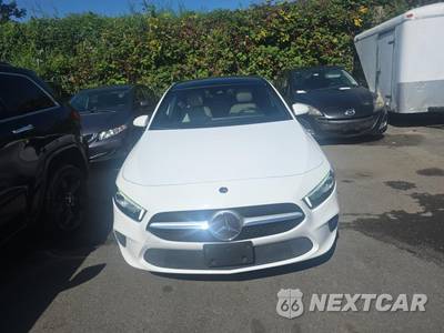 2022 Mercedes-Benz A 220 4MATIC - zdjęcie 2 z 23 - miniatura