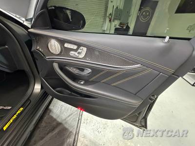 2023 Mercedes-Benz AMG E 63 S 4MATIC Sedan - zdjęcie 27 z 32 - miniatura
