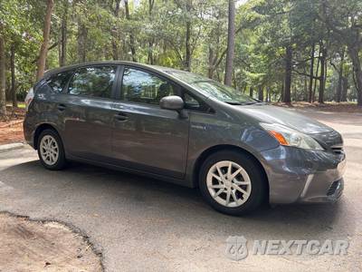 2012 Toyota Prius v Three - zdjęcie 2 z 21 - miniatura