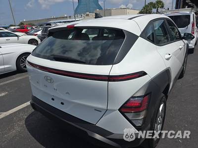 2025 Hyundai Kona SE - zdjęcie 4 z 22 - miniatura