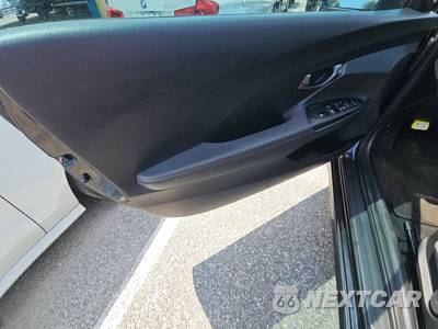 2020 Hyundai Veloster 2.0 Premium - zdjęcie 9 z 23 - miniatura