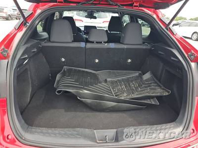 2021 Toyota C-HR XLE - zdjęcie 16 z 22 - miniatura