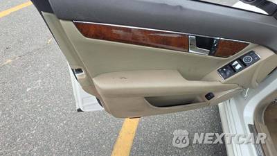 2009 Mercedes-Benz C 300 - zdjęcie 25 z 37 - miniatura