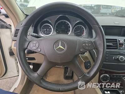 2009 Mercedes-Benz C 300 - zdjęcie 10 z 37 - miniatura