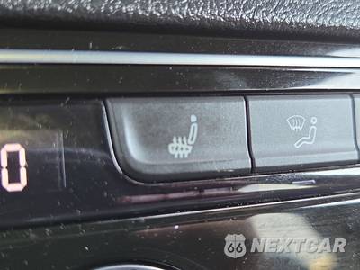 2021 Volkswagen Atlas Cross Sport 2.0T SEL - zdjęcie 27 z 36 - miniatura