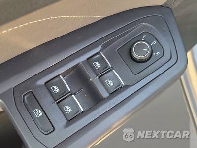 2021 Volkswagen Atlas Cross Sport 2.0T SEL - zdjęcie 12 z 36 - miniatura