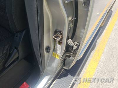 2012 Nissan TITAN SV Crew Cab Short Bed - zdjęcie 14 z 27 - miniatura