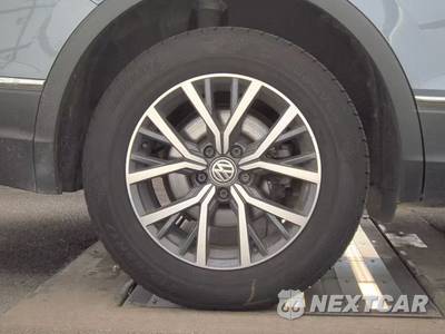 2020 Volkswagen Tiguan SE - zdjęcie 11 z 29 - miniatura