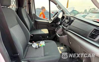 2025 Ford Transit 250 Cargo Van Low Roof 130.0" WB - zdjęcie 21 z 31 - miniatura