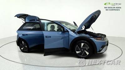 2026 Hyundai IONIQ 5 SE - zdjęcie 9 z 50 - miniatura