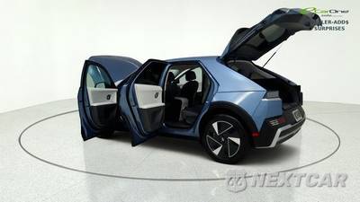 2026 Hyundai IONIQ 5 SE - zdjęcie 13 z 50 - miniatura