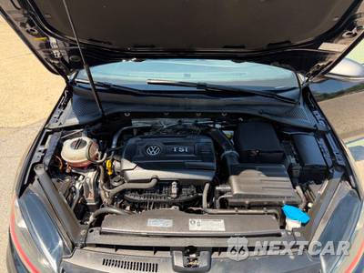 2016 Volkswagen Golf GTI SE Hatchback w/Performance Pkg - zdjęcie 40 z 42 - miniatura