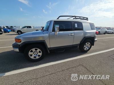 2008 Toyota FJ Cruiser w/Rear Doors