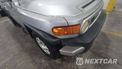 2008 Toyota FJ Cruiser w/Rear Doors - zdjęcie 43 z 60 - miniatura