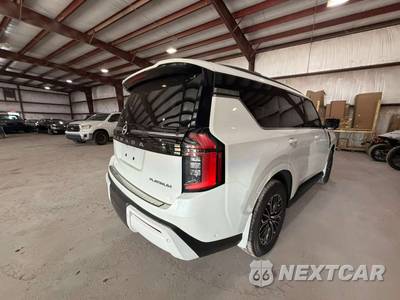 2026 Nissan Armada Platinum - zdjęcie 2 z 14 - miniatura