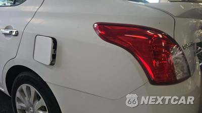 2017 Nissan Versa Sedan SV - zdjęcie 28 z 38 - miniatura