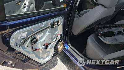 2010 Hyundai Elantra SE Sedan - zdjęcie 27 z 45 - miniatura