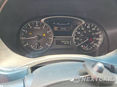 2013 Nissan Pathfinder SL - zdjęcie 18 z 42 - miniatura