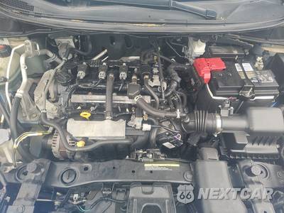 2020 Nissan Versa SR - zdjęcie 15 z 19 - miniatura