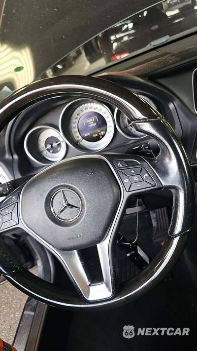 2014 Mercedes-Benz E 350 Convertible - zdjęcie 31 z 32 - miniatura