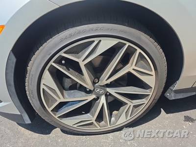 2023 Hyundai IONIQ 6 Limited - zdjęcie 17 z 25 - miniatura
