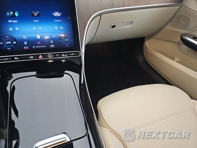 2022 Mercedes-Benz C 300 4MATIC Sedan - zdjęcie 11 z 19 - miniatura