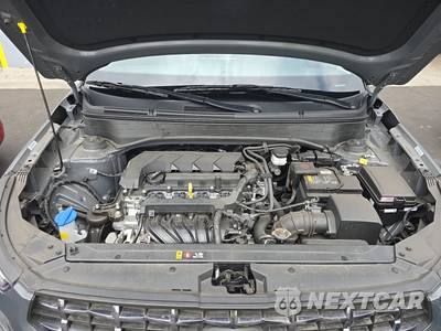 2025 Hyundai Venue SEL - zdjęcie 15 z 27 - miniatura