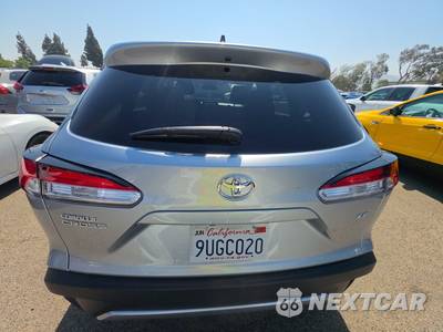 2025 Toyota Corolla Cross LE - zdjęcie 5 z 23 - miniatura