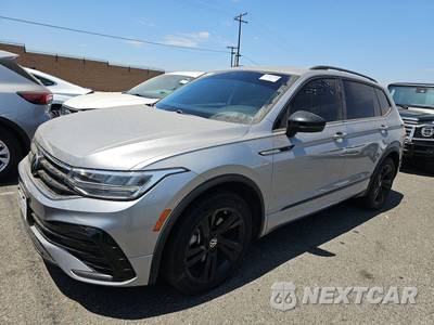 2023 Volkswagen Tiguan SE R-Line Black