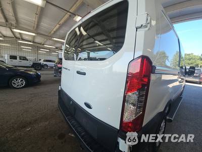 2025 Ford Transit 250 Cargo Van Low Roof 130.0" WB - zdjęcie 4 z 19 - miniatura