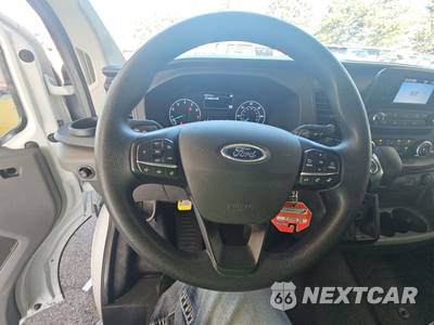 2025 Ford Transit 250 Cargo Van Low Roof 130.0" WB - zdjęcie 10 z 19 - miniatura