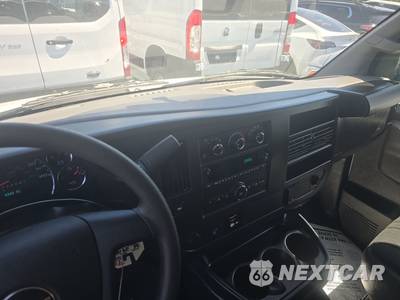 2025 GMC Savana 2500 Cargo Van 1WT 135.0" WB - zdjęcie 11 z 30 - miniatura