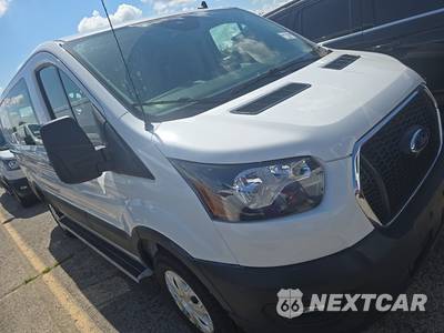 2025 Ford Transit 250 Cargo Van Low Roof 130.0" WB - zdjęcie 3 z 20 - miniatura