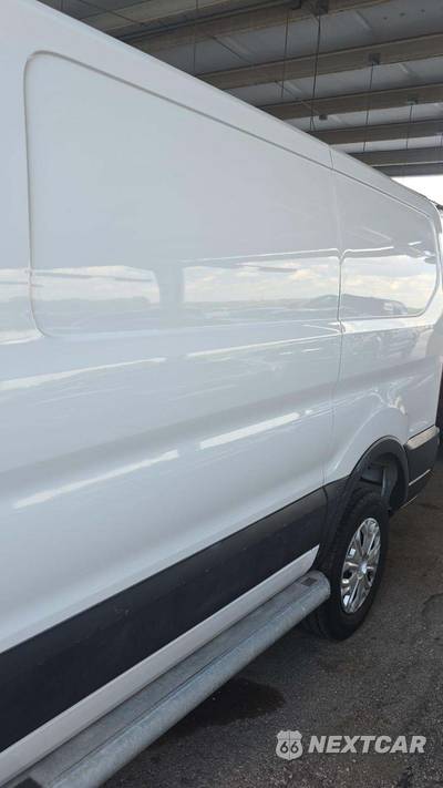 2025 Ford Transit 250 Cargo Van Low Roof 130.0" WB - zdjęcie 19 z 20 - miniatura