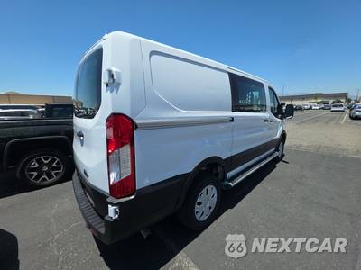 2025 Ford Transit 250 Cargo Van Low Roof 130.0" WB - zdjęcie 4 z 36 - miniatura