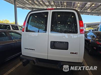 2025 GMC Savana 2500 Cargo Van 1WT 135.0" WB - zdjęcie 5 z 29 - miniatura