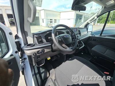 2025 Ford Transit 250 Cargo Van Low Roof 130.0" WB - zdjęcie 11 z 19 - miniatura