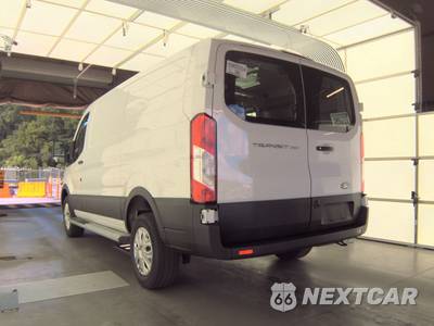 2025 Ford Transit 250 Cargo Van Low Roof 130.0" WB - zdjęcie 6 z 23 - miniatura