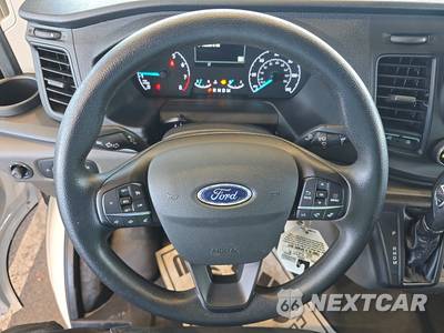 2025 Ford Transit 250 Cargo Van Low Roof 130.0" WB - zdjęcie 10 z 39 - miniatura