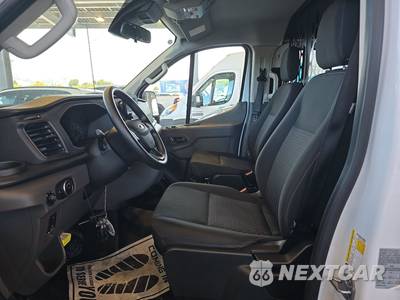 2025 Ford Transit 250 Cargo Van Low Roof 130.0" WB - zdjęcie 7 z 39 - miniatura