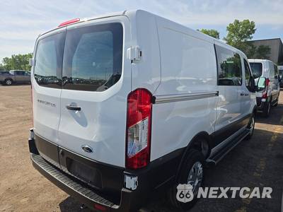 2025 Ford Transit 250 Cargo Van Low Roof 130.0" WB - zdjęcie 4 z 33 - miniatura