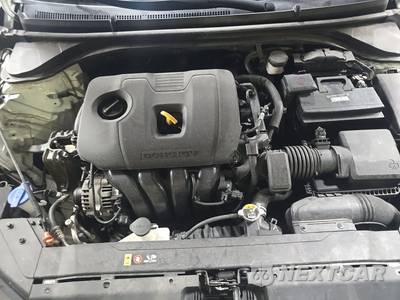 2020 Hyundai Elantra SEL Sedan - zdjęcie 15 z 37 - miniatura