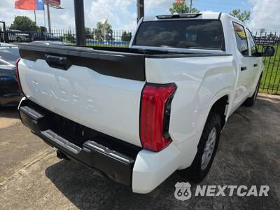 2023 Toyota Tundra SR Crew Cab Short Bed - zdjęcie 4 z 22 - miniatura