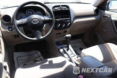 2004 Toyota RAV4 - zdjęcie 9 z 16 - miniatura