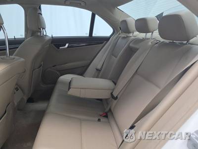 2013 Mercedes-Benz C 300 4MATIC Sedan - zdjęcie 13 z 25 - miniatura