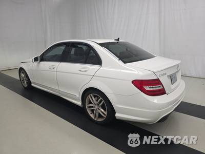 2013 Mercedes-Benz C 300 4MATIC Sedan - zdjęcie 6 z 25 - miniatura